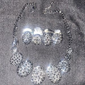 Stylish 2 piece matching set